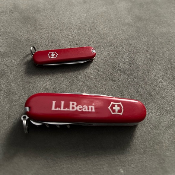 Victorinox X L.L. Bean SAK Swiss Amy Knife LOT of 2 - Picture 11 of 17